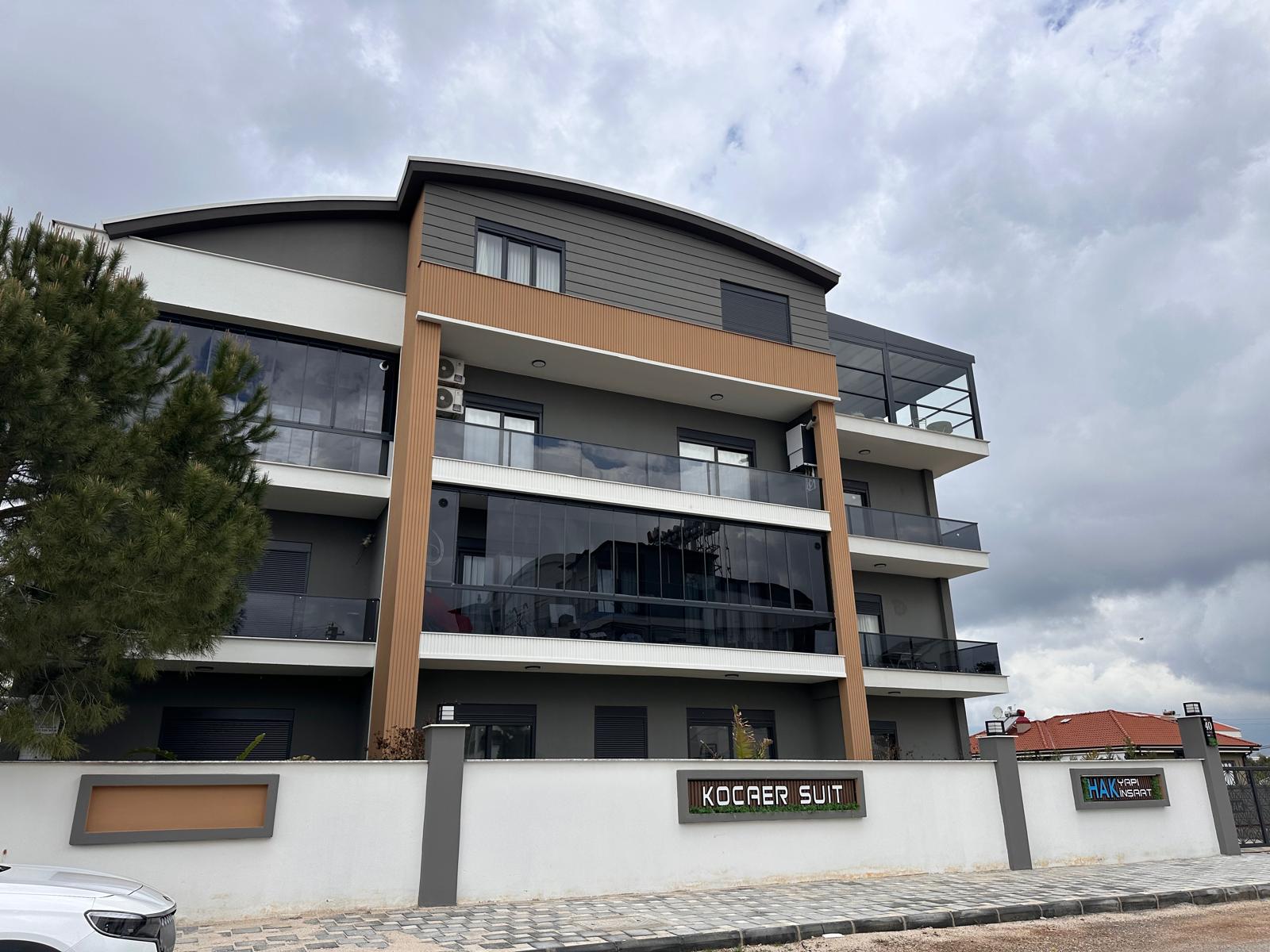 Yeşilbayır - Kocaer Suit